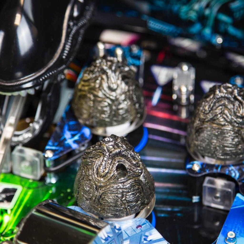 Alien Pinball Machine alien eggs and playfield toys