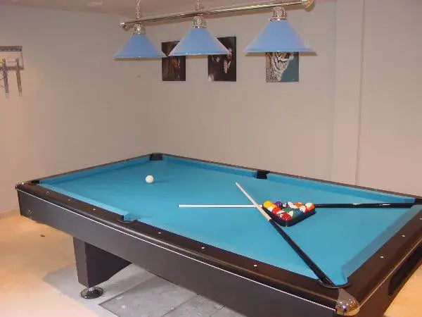 Buffalo Eliminator II in black with blue cloth in a games room
