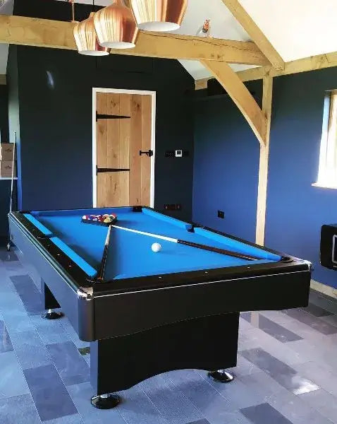 Buffalo Eliminator II in black with blue cloth set up in a home games room
