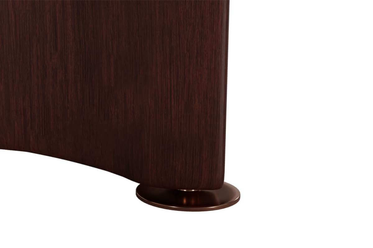 Close-up of the pedestal leg on the mahogany Dynamic Competition II 9ft pool table
