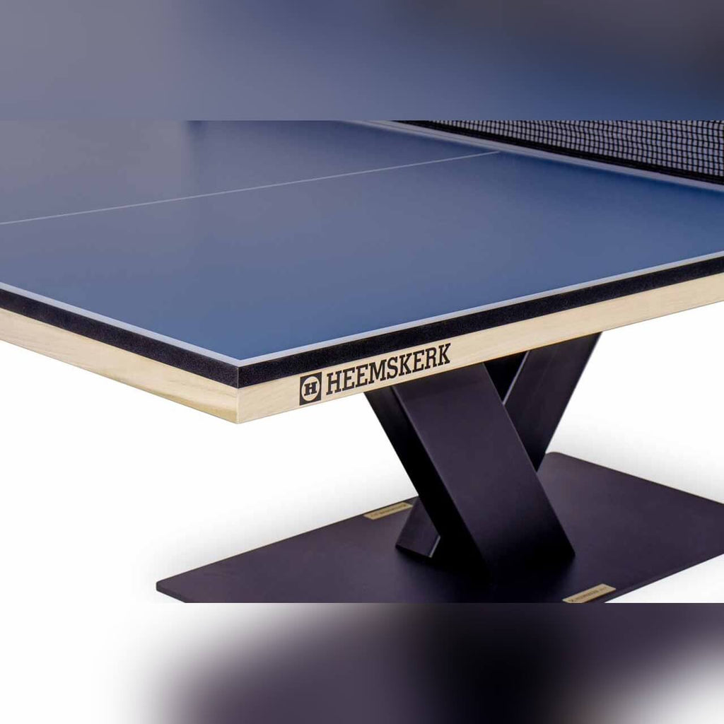 Blue top and wood edge of the Heemskerk Office 3000 table tennis meeting table