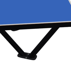 V-shaped steel leg of the Heemskerk Tango outdoor table tennis table