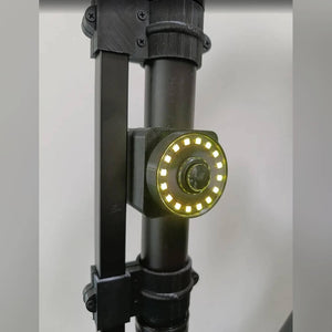 Batak target with yellow light ring