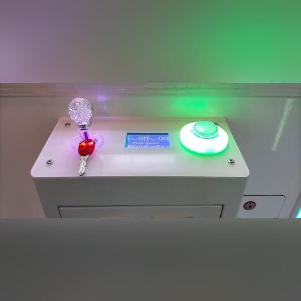 Joystick and green push button on the DIY claw machine