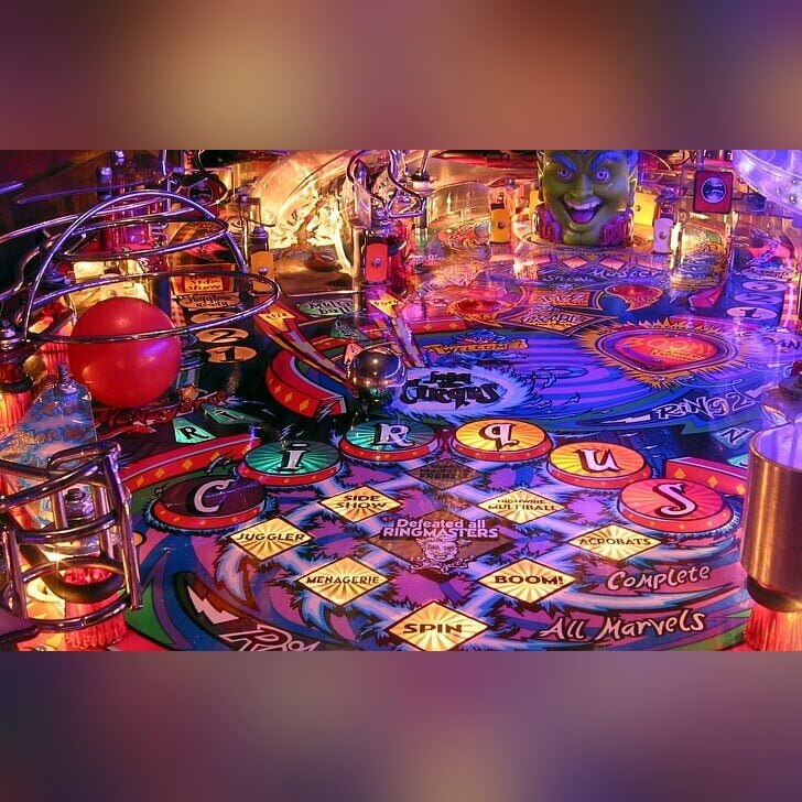 Bright 4K virtual pinball playfield on the MadeForArcade FlipperFury, with colourful bumpers and ramps