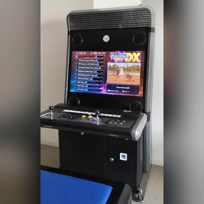 Front of the Vewlix arcade cabinet