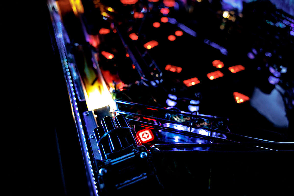Predator Pinball Machine by Pinball Brothers - minigun detail