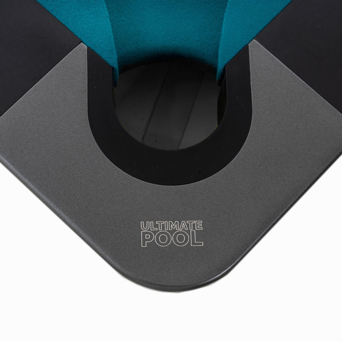 Countersunk corner pocket liner on the Rasson Apollo II pool table